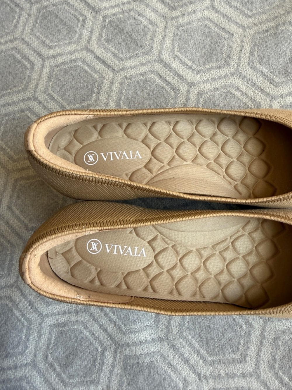 VIVAIA Chunky Heels Tracy Pro Pointed Tan
Women's EU 39.5 US 8.5 New - Picture 8 of 13
